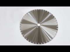 Las hojas de la sierra de diamante