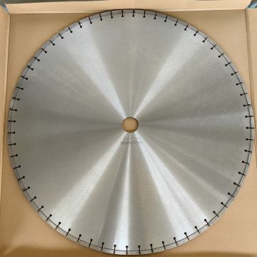 hojas de sierra concretas del diamante de 700m m con la eficacia alta para el corte concreto curado