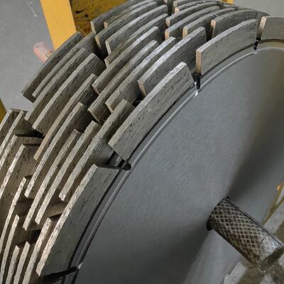 24" cuchilla silenciosa soldada con autógena laser para cortar el ladrillo el ningún saltar con curso de la vida largo