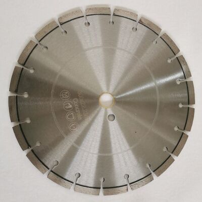 hojas de sierra concretas del diamante del laser de 550m m para el piso seco o mojado del hormigón del corte